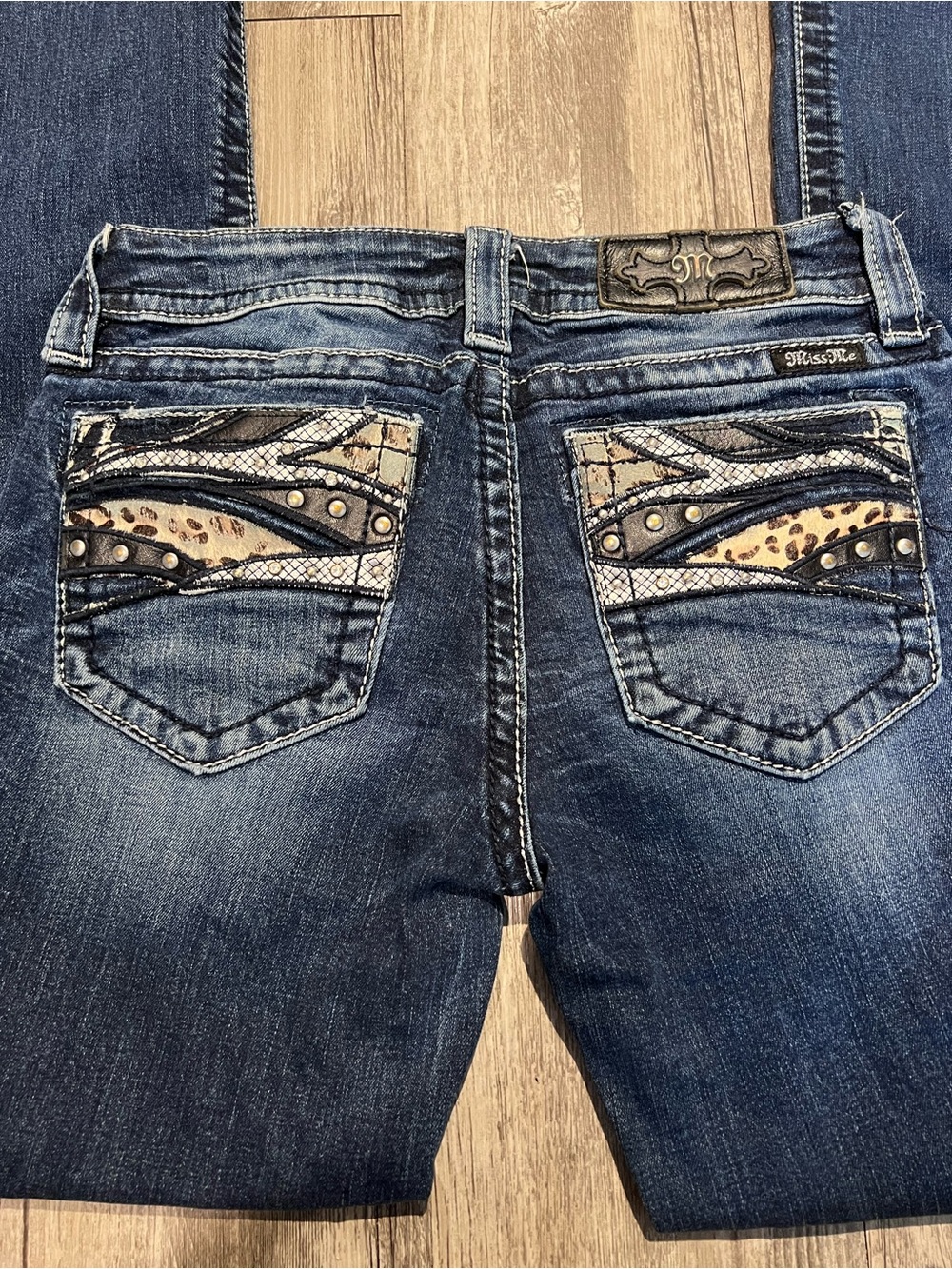 Miss Me Blue Bootcut Jeans with Embellished Leopard Pockets Size 26”